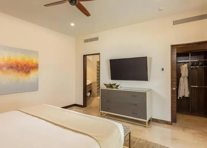 Beachfront 3 Bdrm In Exclusive Diamante Golf *