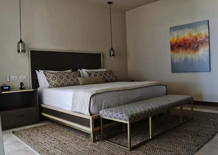 Beachfront 3 Bdrm In Exclusive Diamante Golf